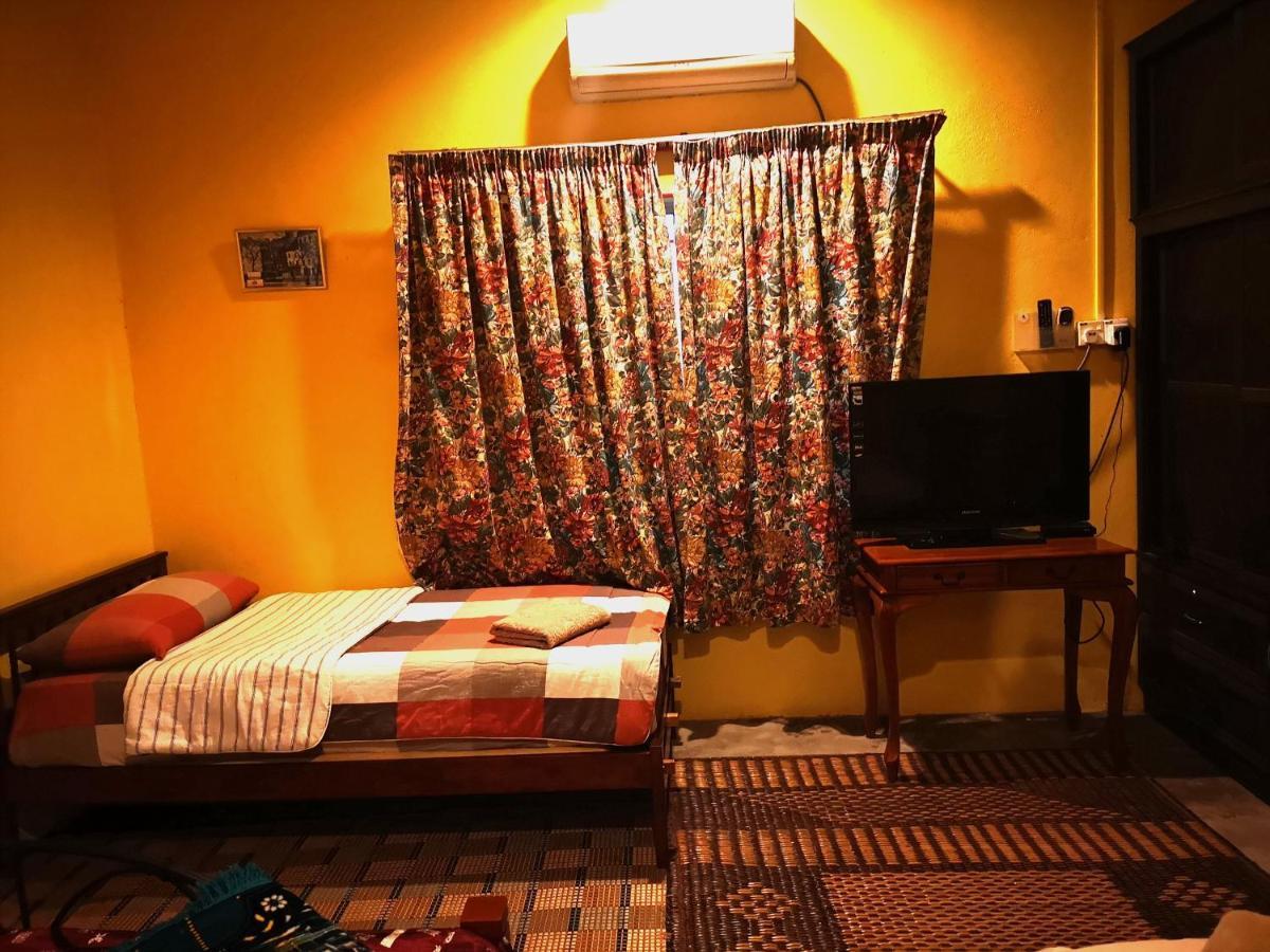 Oyo Home 90495 Homestay Kampung Kota Aur Sungai Petani Exteriör bild